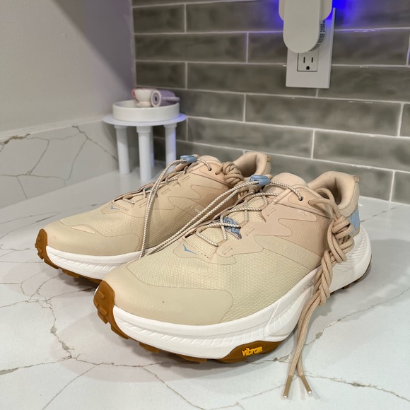 Hoka Shoes - Hoka Transport Running Shoes. Women’s Size 9.5B Color Beige.